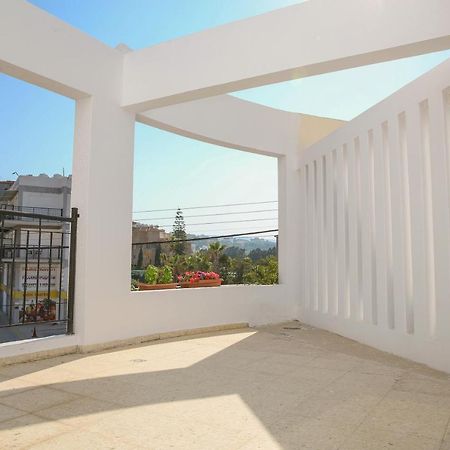 Spacious 2 Bedroom Appartment Near Mall -Internet 1Gbps Пафос Экстерьер фото